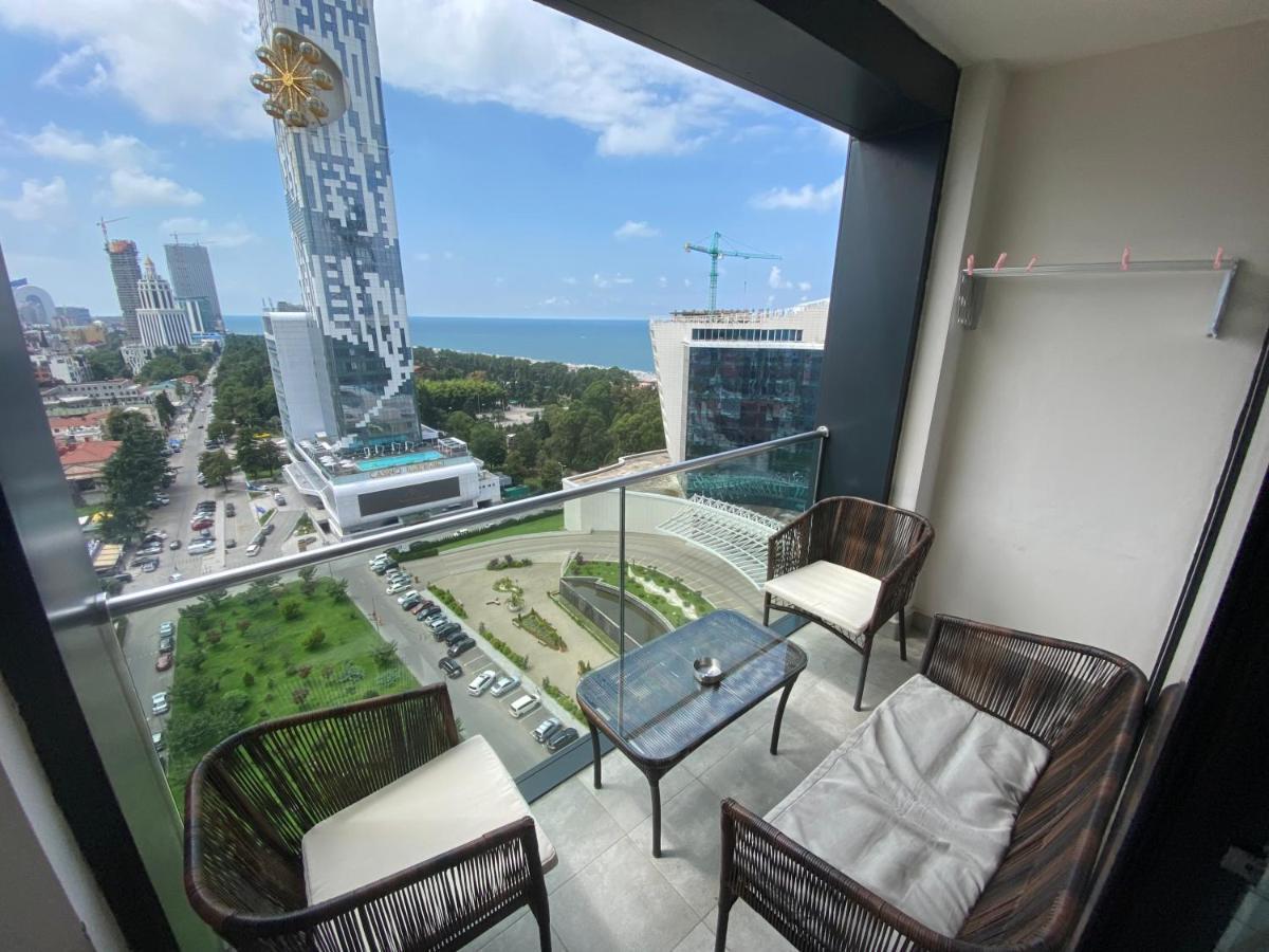 Apartment In Porta Batumi Tower Exterior foto