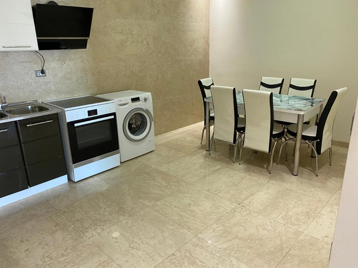 Apartment In Porta Batumi Tower Exterior foto